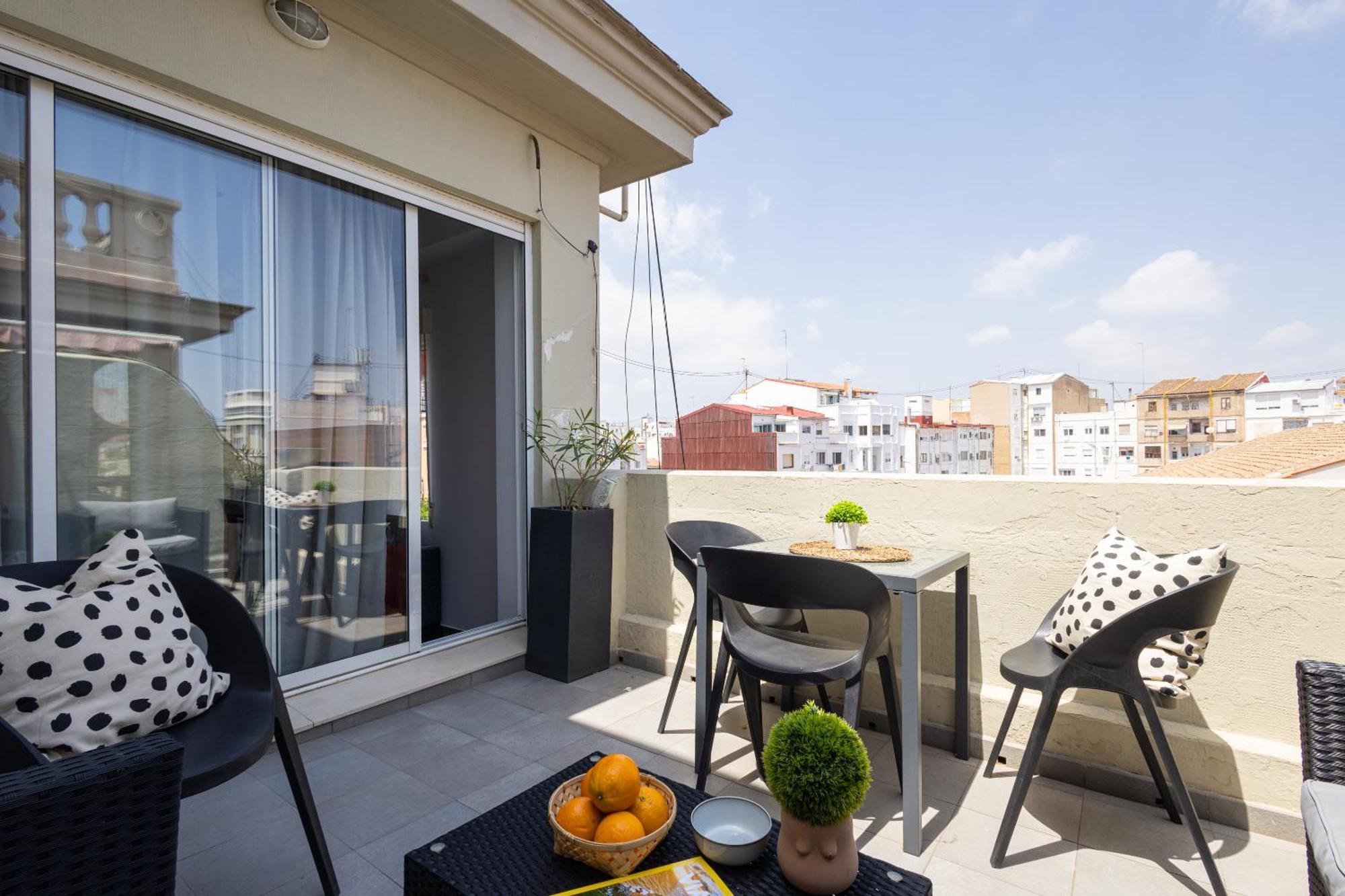 Florit Flats - Stylish 2 Bedroom Ac Wifi Terrace Attic In Valencia Center Zewnętrze zdjęcie