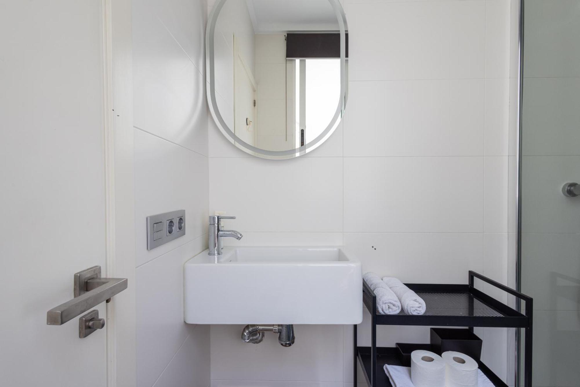 Florit Flats - Stylish 2 Bedroom Ac Wifi Terrace Attic In Valencia Center Zewnętrze zdjęcie